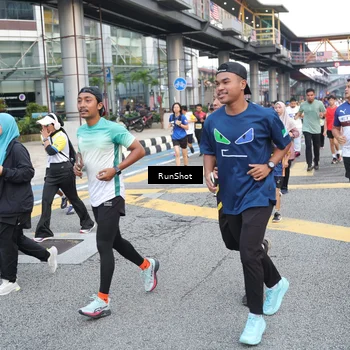 Runner Photo 4519707