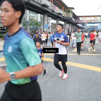 Runner Photo 4519778