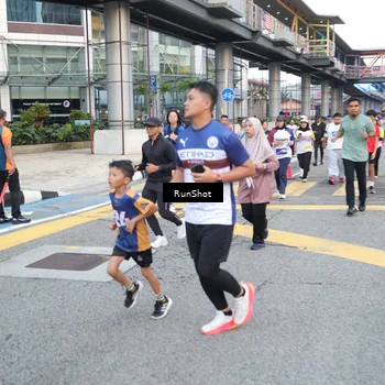 Runner Photo 4519828