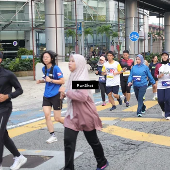 Runner Photo 4519916