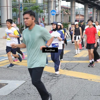 Runner Photo 4520072