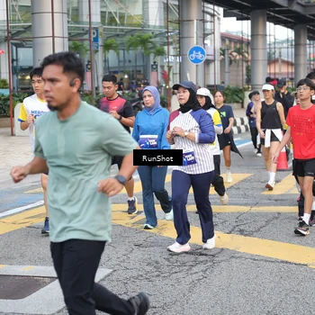 Runner Photo 4520091