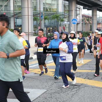 Runner Photo 4520109