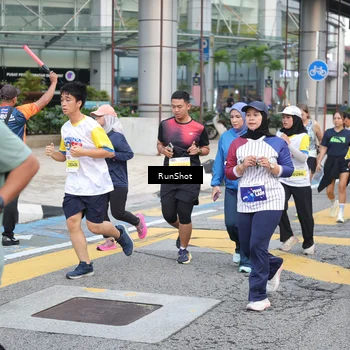 Runner Photo 4520131