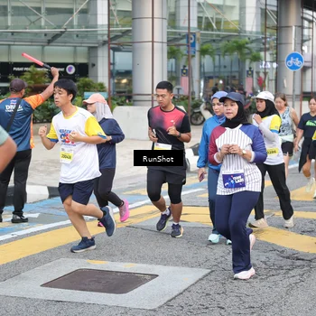 Runner Photo 4520143