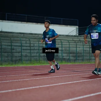 Runner Photo 4520235