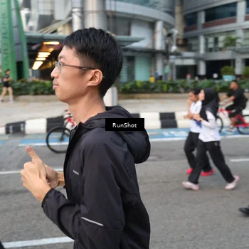 Runner Photo 4520313