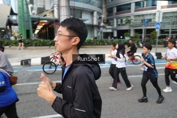 Runner Photo 4520349