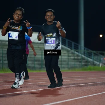 Runner Photo 4520400