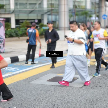 Runner Photo 4520410