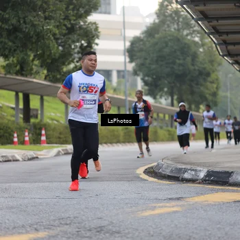 Runner Photo 4520411