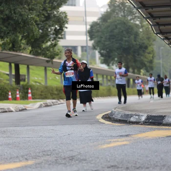 Runner Photo 4520456