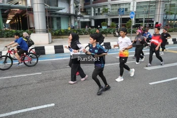 Runner Photo 4520464