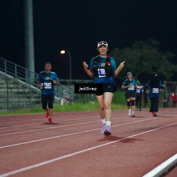 Runner Photo 4520473