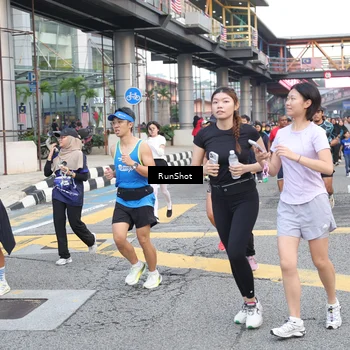Runner Photo 4520573
