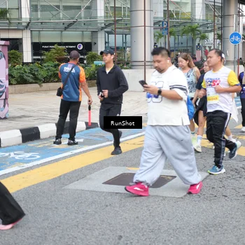 Runner Photo 4520617