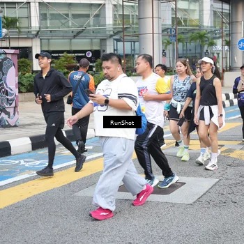 Runner Photo 4520646