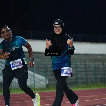 Runner Photo 4520682