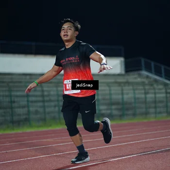 Runner Photo 4520692