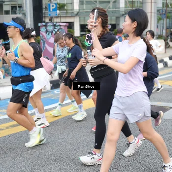 Runner Photo 4520733