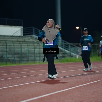 Runner Photo 4520743