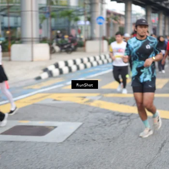 Runner Photo 4520761