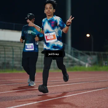 Runner Photo 4520772