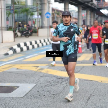 Runner Photo 4520774