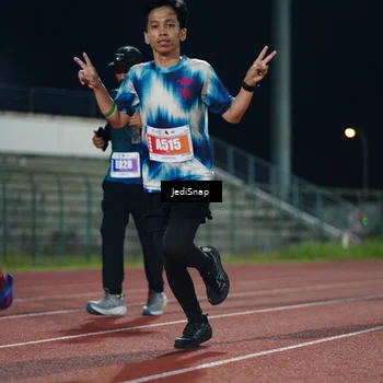 Runner Photo 4520778