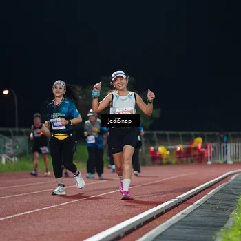 Runner Photo 4520823