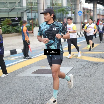 Runner Photo 4520846