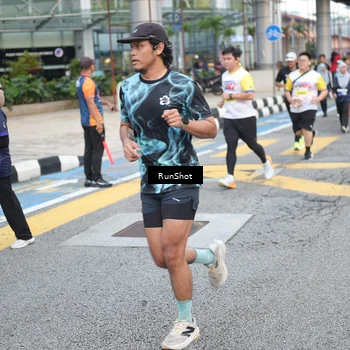 Runner Photo 4520850