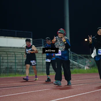Runner Photo 4520860