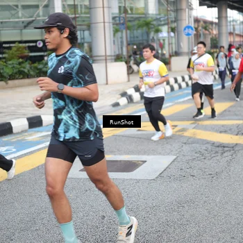 Runner Photo 4520879