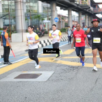 Runner Photo 4520880