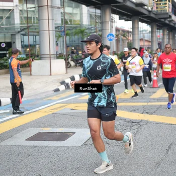 Runner Photo 4520893