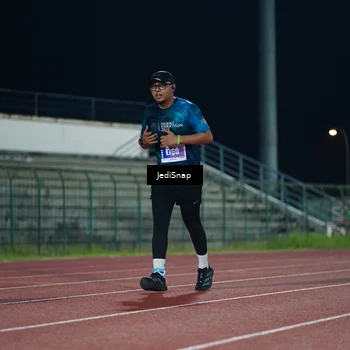 Runner Photo 4520897