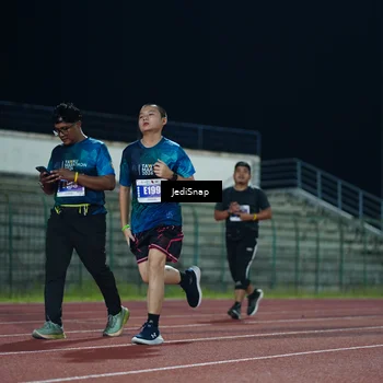 Runner Photo 4521027