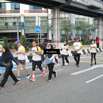 Runner Photo 4521143