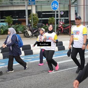 Runner Photo 4521269
