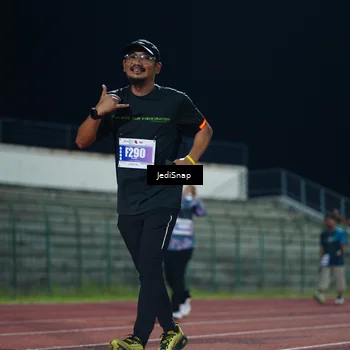 Runner Photo 4521323