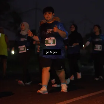 Runner Photo 4521349