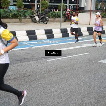 Runner Photo 4521403