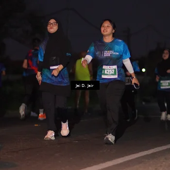 Runner Photo 4521406