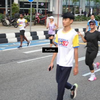 Runner Photo 4521455