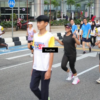 Runner Photo 4521458