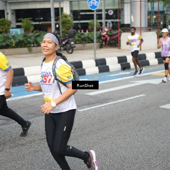 Runner Photo 4521472