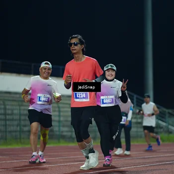Runner Photo 4521499