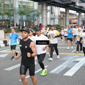 Runner Photo 4521509