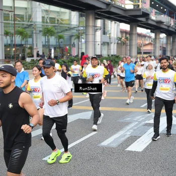 Runner Photo 4521563